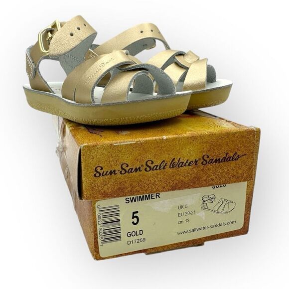 NWT Salt Water Sandals Kids Sun San Water Resistant Swimmer Flats Gold Size 5 - Picture 1 of 9